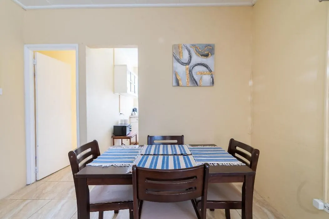 Glendale Apartment #1 Крайст-Черч